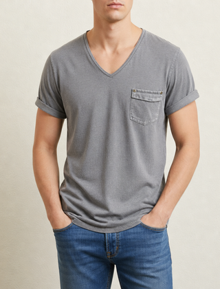 Beziers Deep V-Neck Pocket Tee in Gray