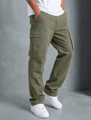 Alberobello Relaxed Fit Cargo Pants in Green
