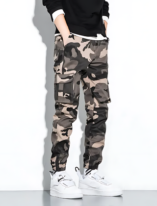 Men's Camo Pants | Tapered Leg Cargo Pockets Stretch