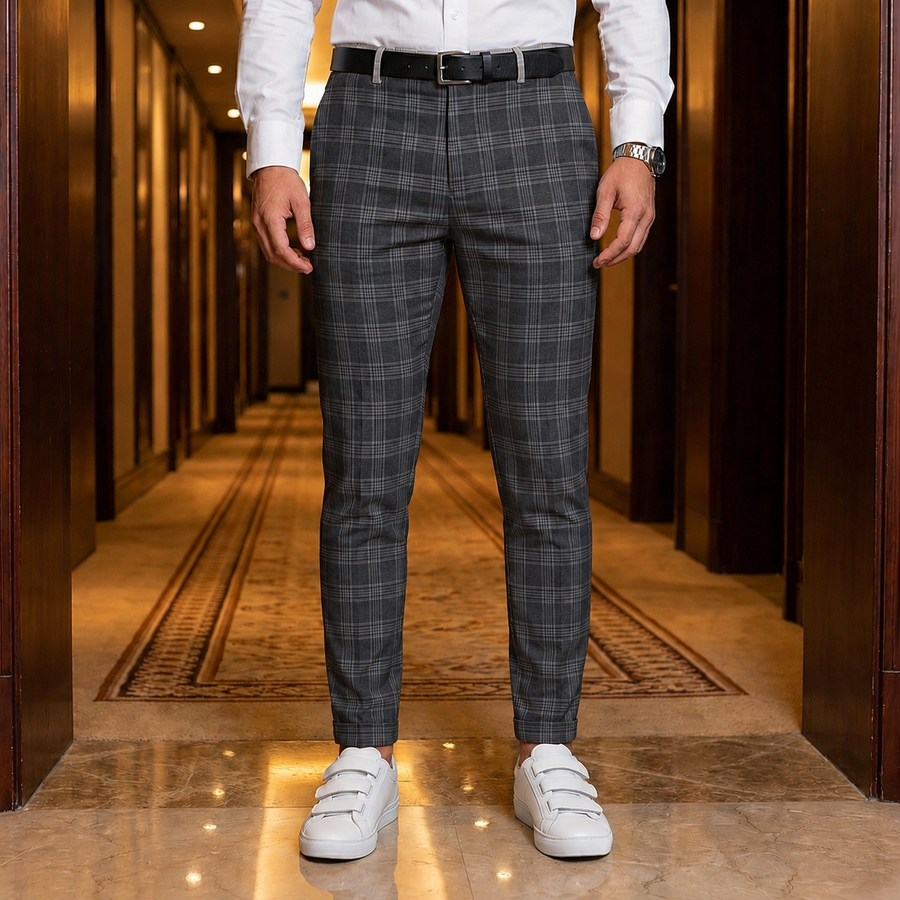 Men's Chino | Slim Fit Plaid Tapered Closure