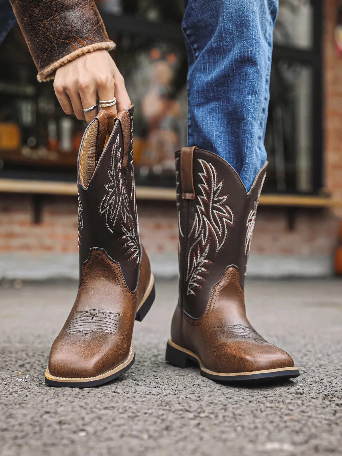 Black Shoes For Men | Pointed Toe Western Embroidered Leather
