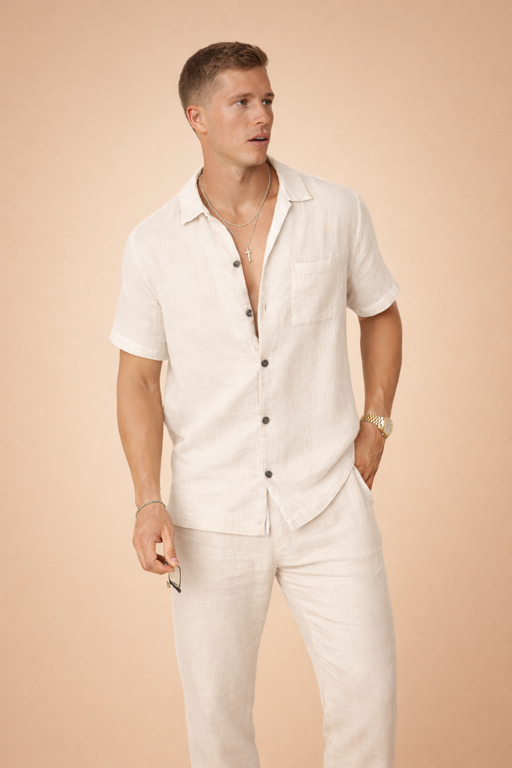 Tomasz | Men's short-sleeved button-down top – casual summer outfit 0
