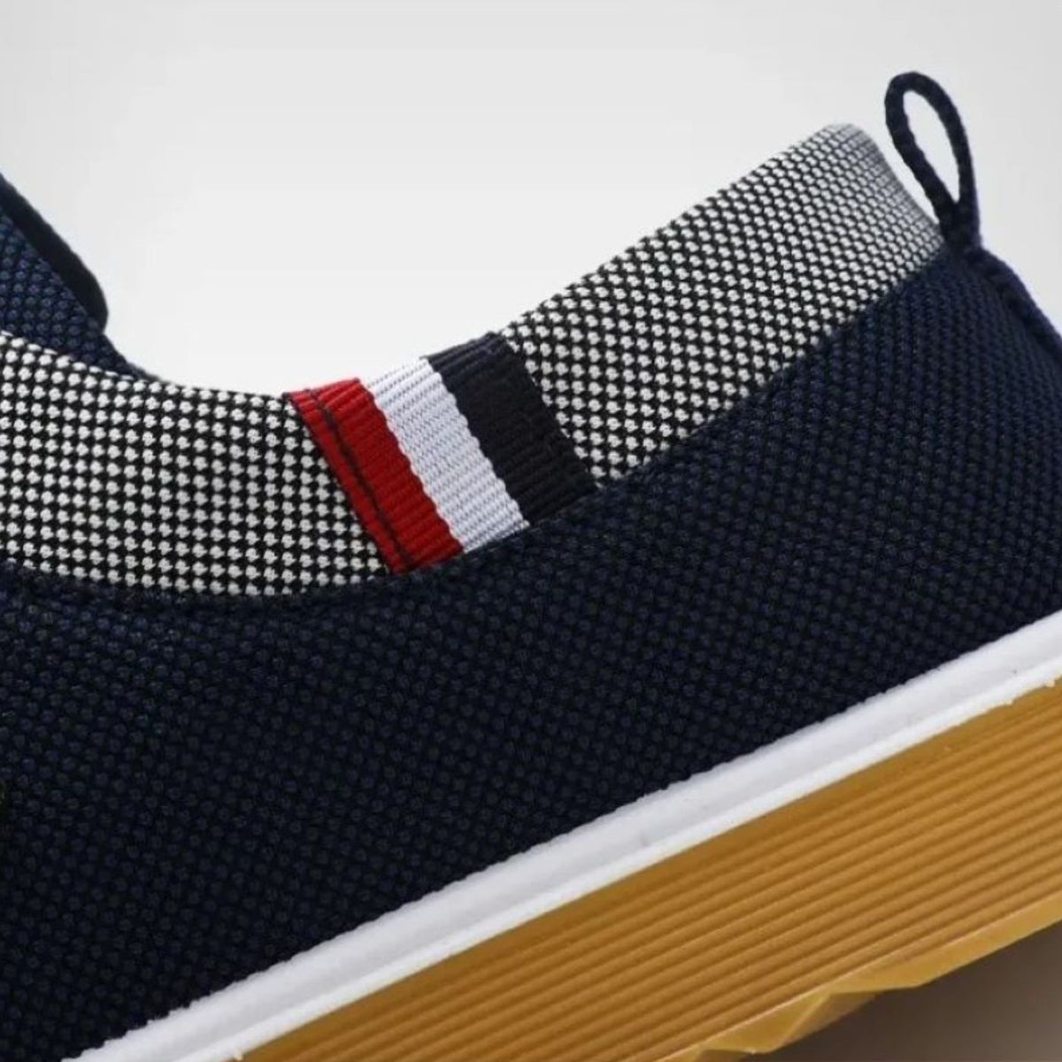 Men's Casual Shoe | Lace-Up Canvas Rounded Toe