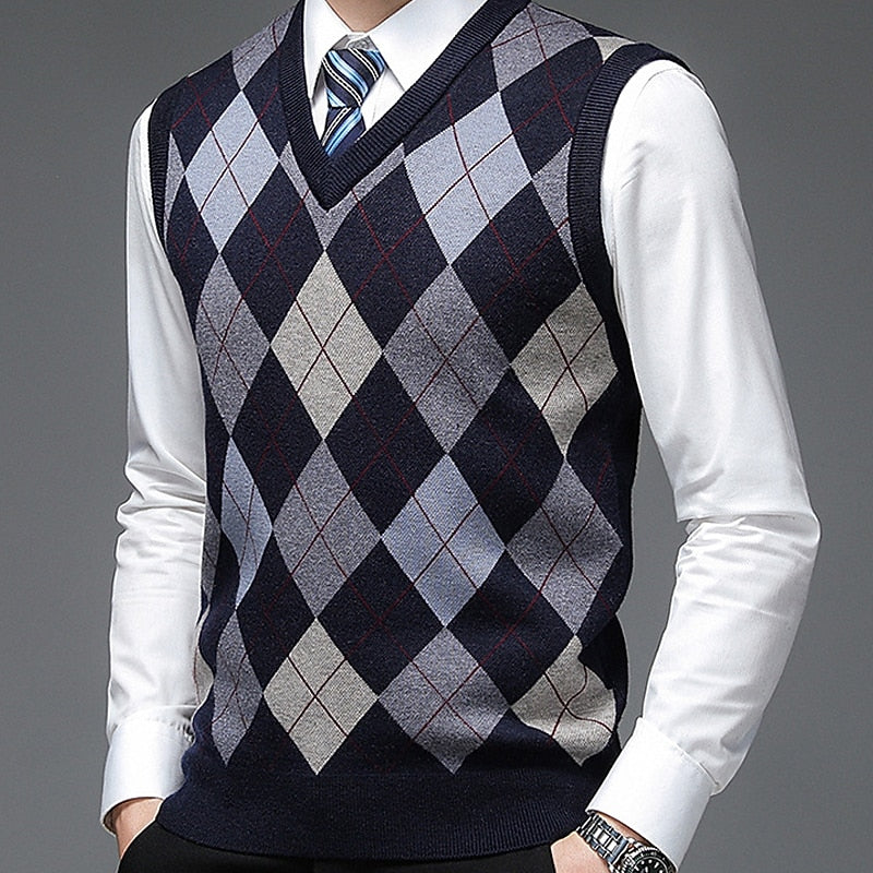 Men's Sweater Vest | V-Neck Argyle Knit Sleeveless