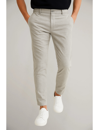 Men's Chino | Slim-Fit Mid-Rise Button Closure