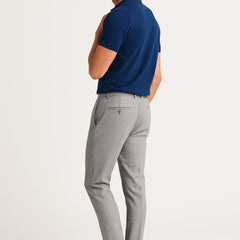 Men's Chino | Slim-Fit Mid-Rise Button Closure